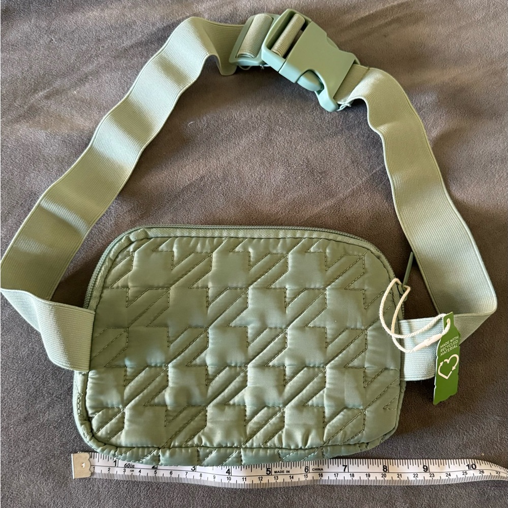 Green cross body fanny pack - Target - Never used.
